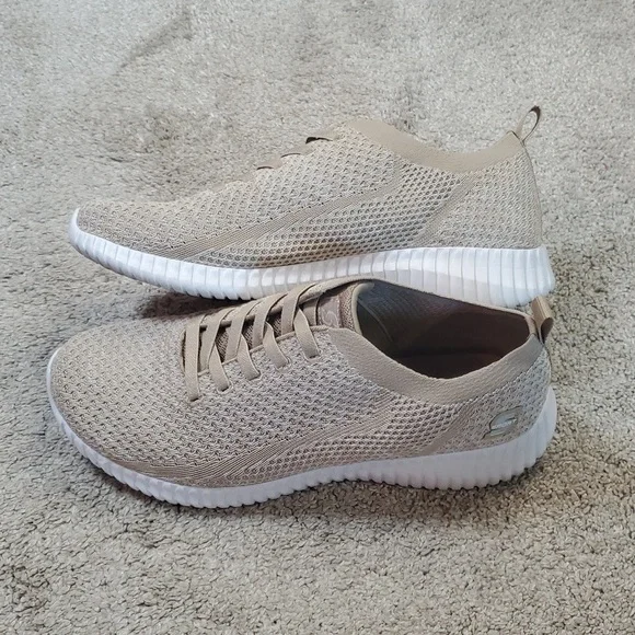 Skechers Women's Taupe Knit Slip On Sneakers. Size 8.5 - Picture 3 of 10